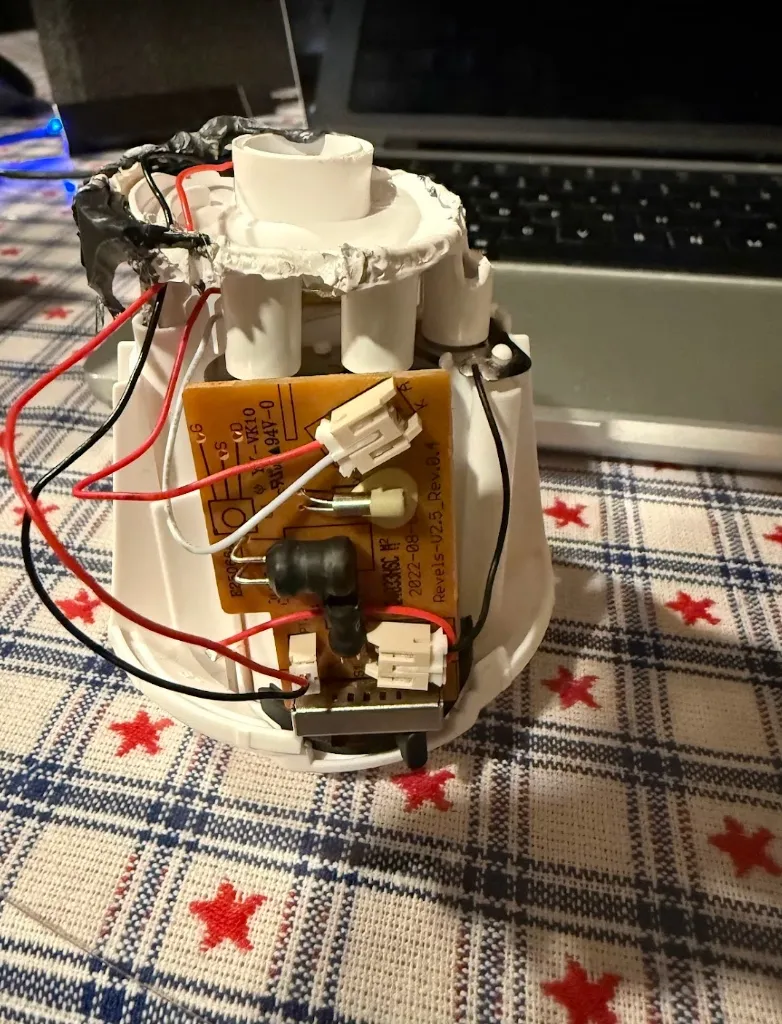 Detail view of the hotwired PCB and relay electronics